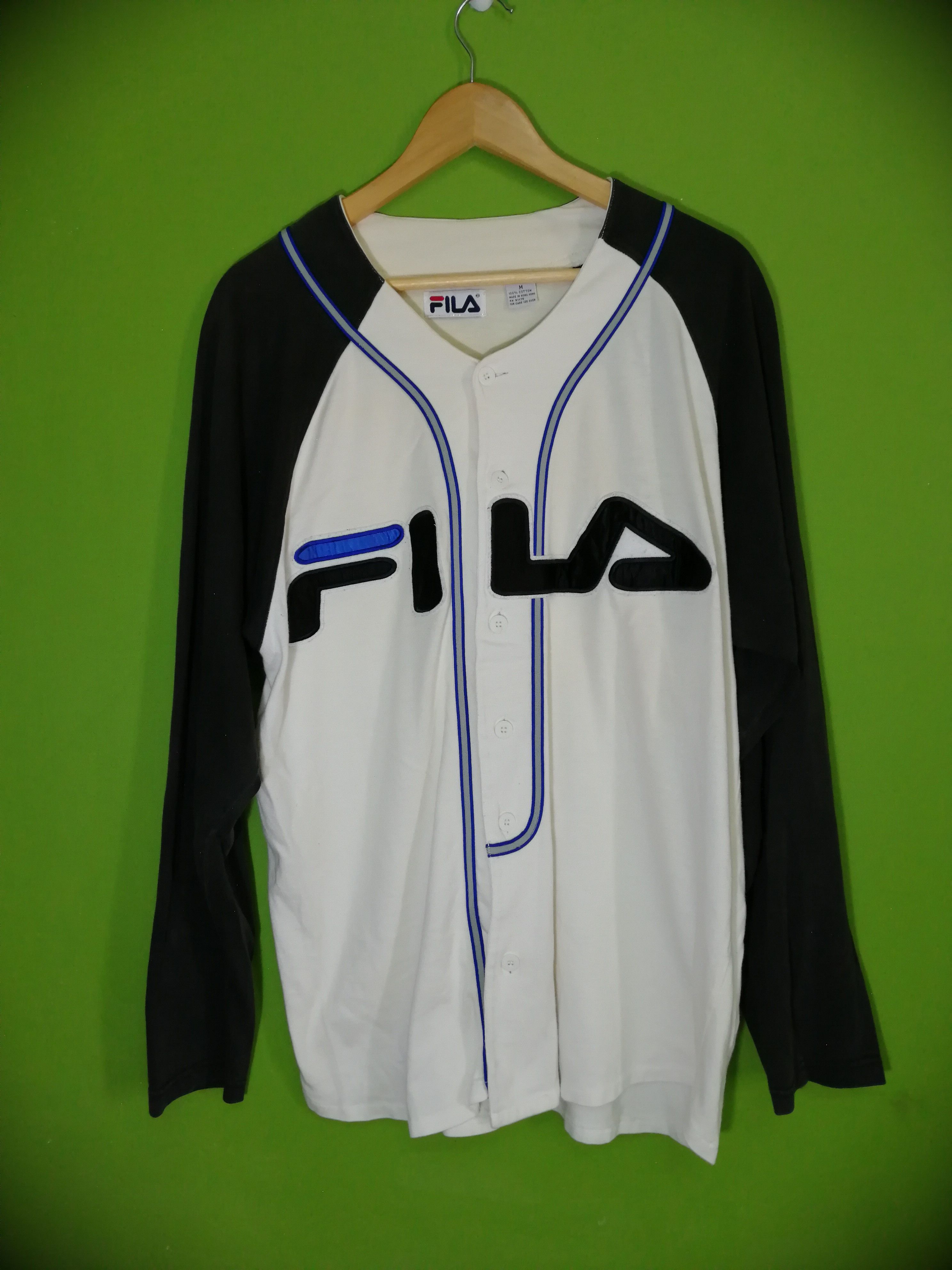 VINTAGE ‼️ FILA LONG SLEEVE FULL BUTTON//BIG LOGO FILA