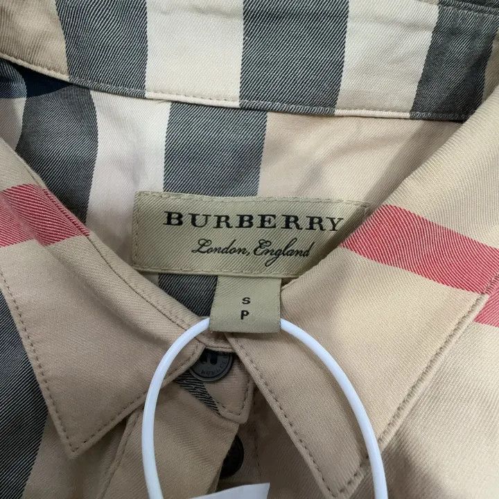 Burberry Burberry Check Pattern Long Sleeve Shirt 0079 Size S / US 4 / IT 40 - 5 Thumbnail