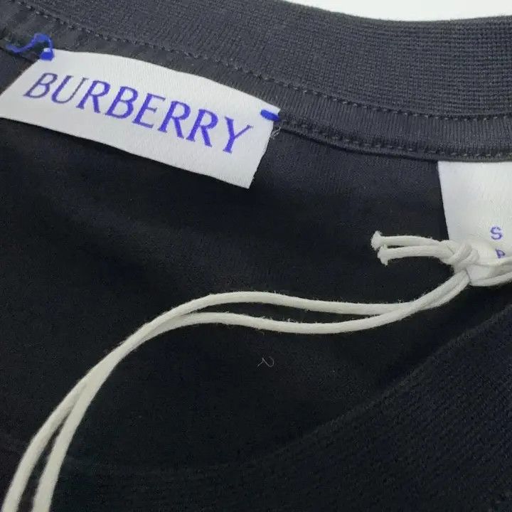 Burberry Burberry Black Logo Print Short Sleeve T-Shirt 0079 Size S / US 4 / IT 40 - 8 Thumbnail