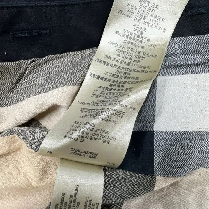 Burberry Burberry Black Double-Breasted Long Sleeve Coat 0079 Size S / US 4 / IT 40 - 4 Thumbnail