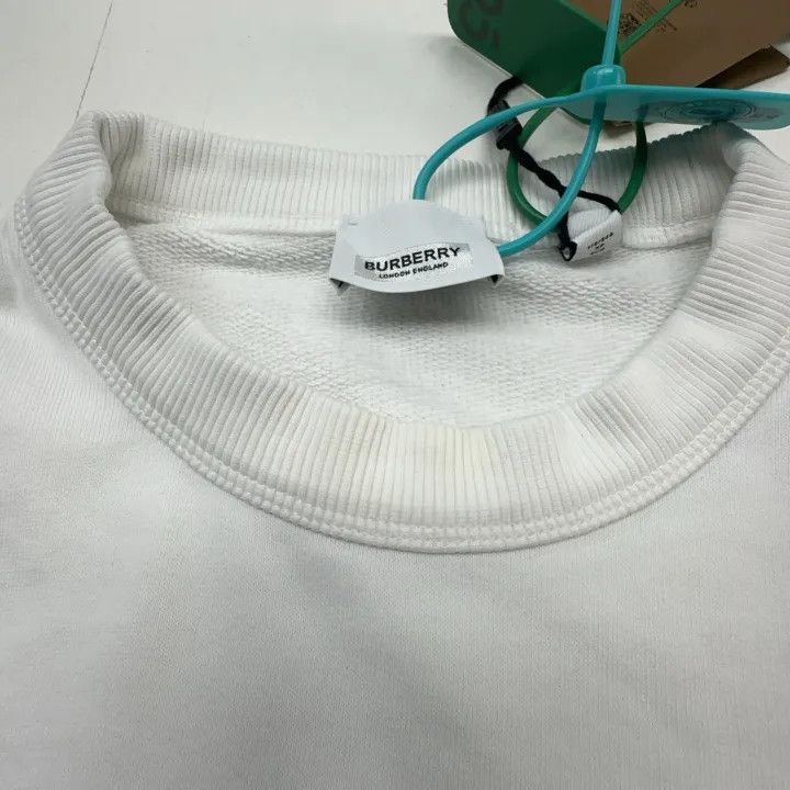 Burberry Burberry White Long Sleeve Sweatshirt for Women 0079 Size XS / US 0-2 / IT 36-38 - 6 Thumbnail
