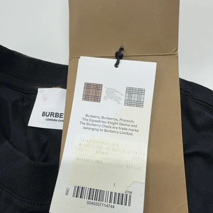 Burberry Burberry Logo Short Sleeve T-Shirt for Women 0079 Size XS / US 0-2 / IT 36-38 - 5 Thumbnail