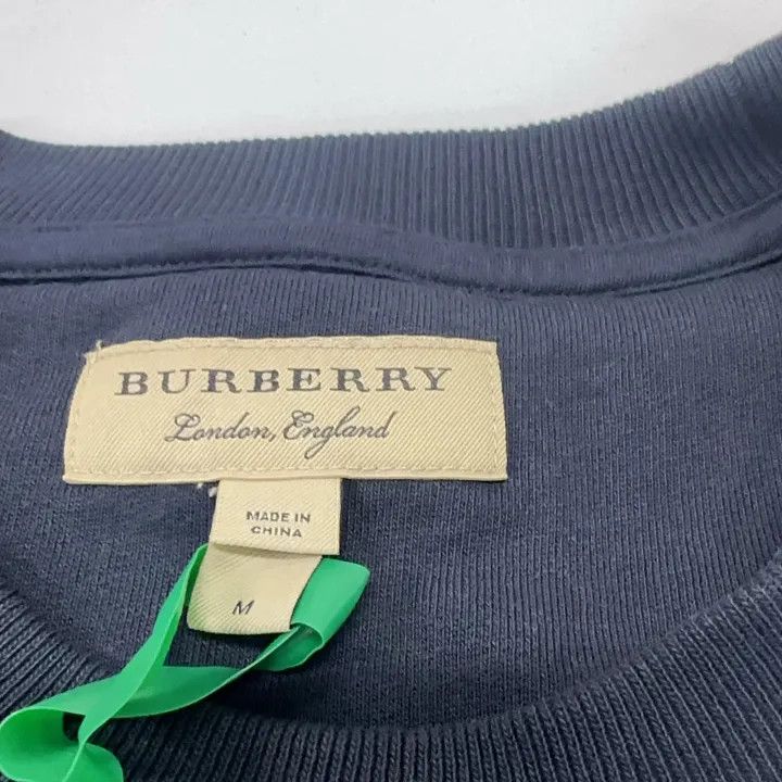 Burberry Burberry Blue Logo Print Casual Sweatshirt 0079 Size M / US 6-8 / IT 42-44 - 4 Thumbnail