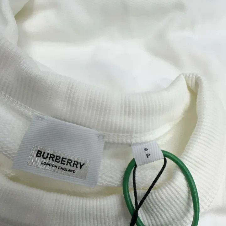 Burberry Burberry Women's Printed Long Sleeve Sweatshirt 0079 Size S / US 4 / IT 40 - 2 Thumbnail
