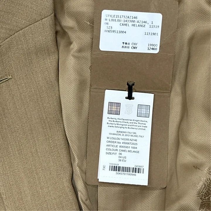 Burberry Burberry SS23 Long Sleeve Blazer in Camel 0079 Size S / US 4 / IT 40 - 4 Thumbnail
