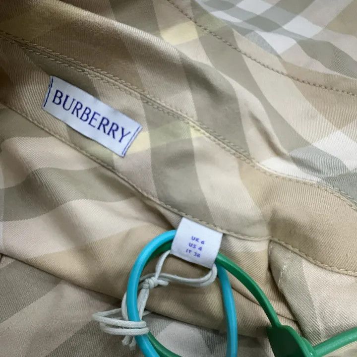 Burberry Burberry Plaid Short Sleeve Dress for Women 0079 Size S / US 4 / IT 40 - 3 Thumbnail