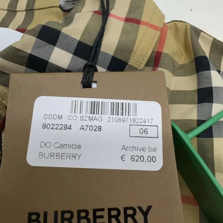 Burberry Burberry Beige Plaid Long Sleeve Shirt for Women 0079 Size S / US 4 / IT 40 - 3 Thumbnail