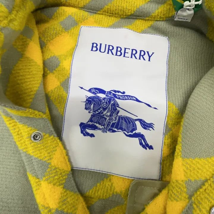 Burberry Burberry Color Block Long Sleeve Shirt for Women 0079 Size S / US 4 / IT 40 - 5 Thumbnail