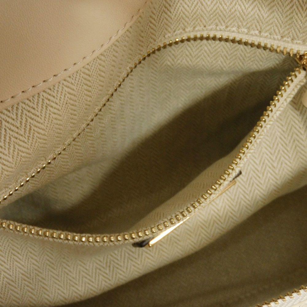 Tory Burch Tory Burch Tory Burch T Monogram Patented Leather 2way Bag Leather Handbag 82391 Size ONE SIZE - 10 Thumbnail