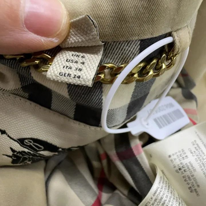 Burberry Burberry Beige Long Sleeve Double-Breasted Coat 0079 Size S / US 4 / IT 40 - 4 Thumbnail
