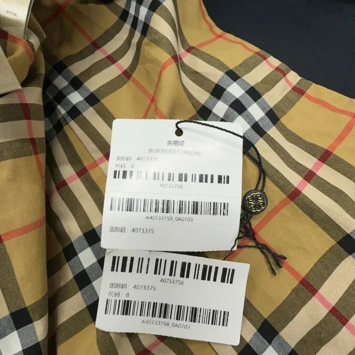 Burberry Burberry Heritage Trench Coat for Women 0079 Size M / US 6-8 / IT 42-44 - 6 Thumbnail
