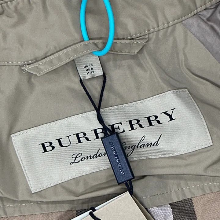 Burberry Burberry Beige Double-Breasted Belted Trench Coat 0079 Size M / US 6-8 / IT 42-44 - 3 Thumbnail