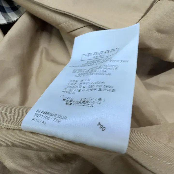 Burberry Burberry Solid Button A-Line Midi Skirt 0079 Size 30" / US 8 / IT 44 - 4 Thumbnail