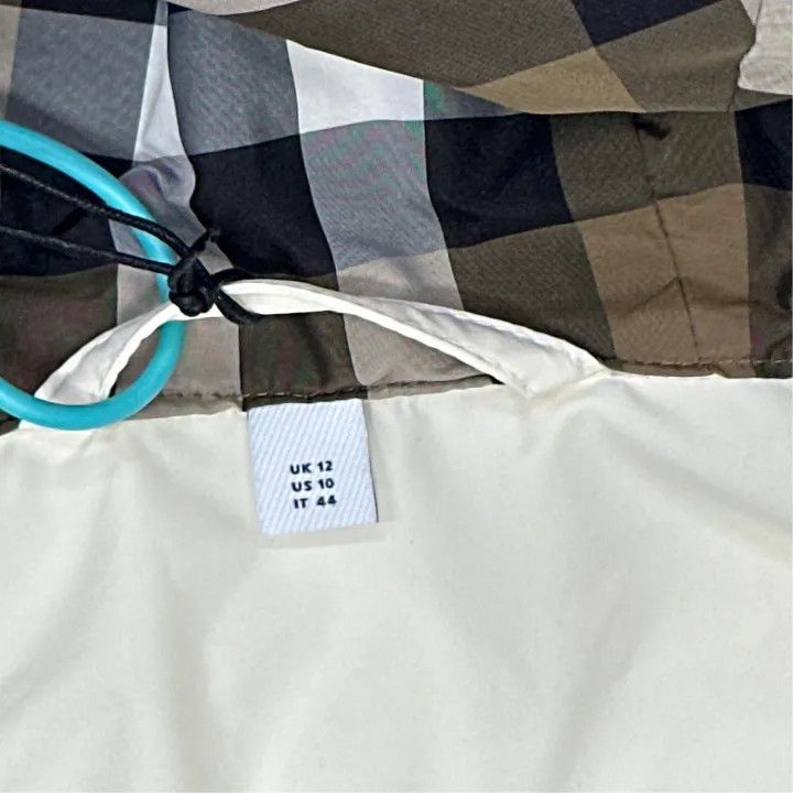 Burberry Burberry White Hooded Long Sleeve Jacket 0079 Size L / US 10 / IT 46 - 4 Thumbnail