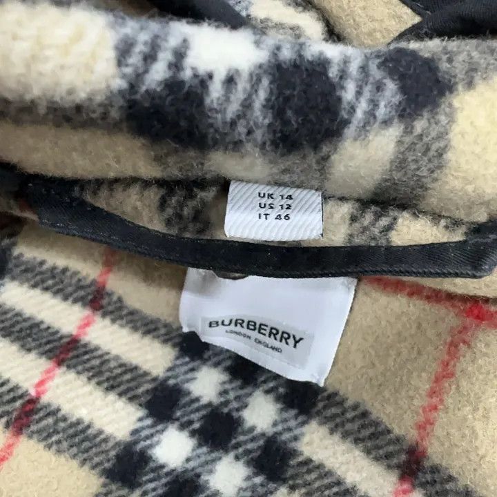 Burberry Burberry Black Wool Hooded Duffle Coat for Women 0079 Size L / US 10 / IT 46 - 5 Thumbnail