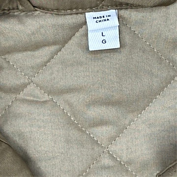 Burberry Burberry Quilted Button-Up Jacket for Women 0079 Size L / US 10 / IT 46 - 4 Thumbnail