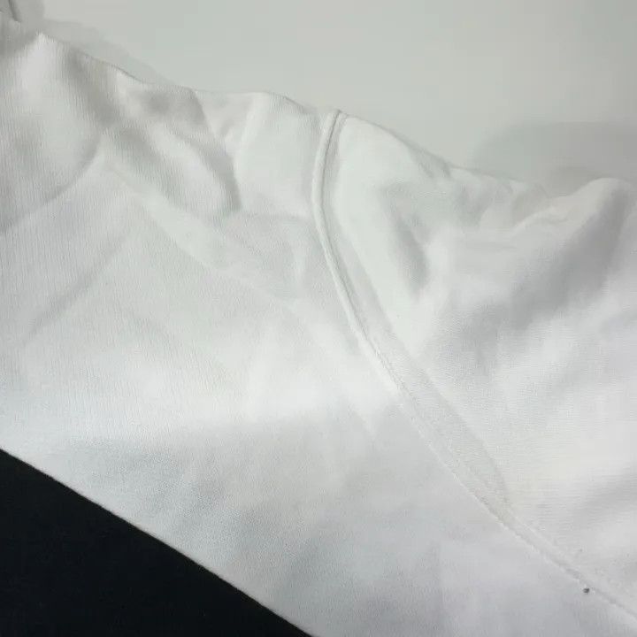 Burberry Burberry Hooded Sweatshirt with Geometric Print 0079 Size L / US 10 / IT 46 - 8 Thumbnail