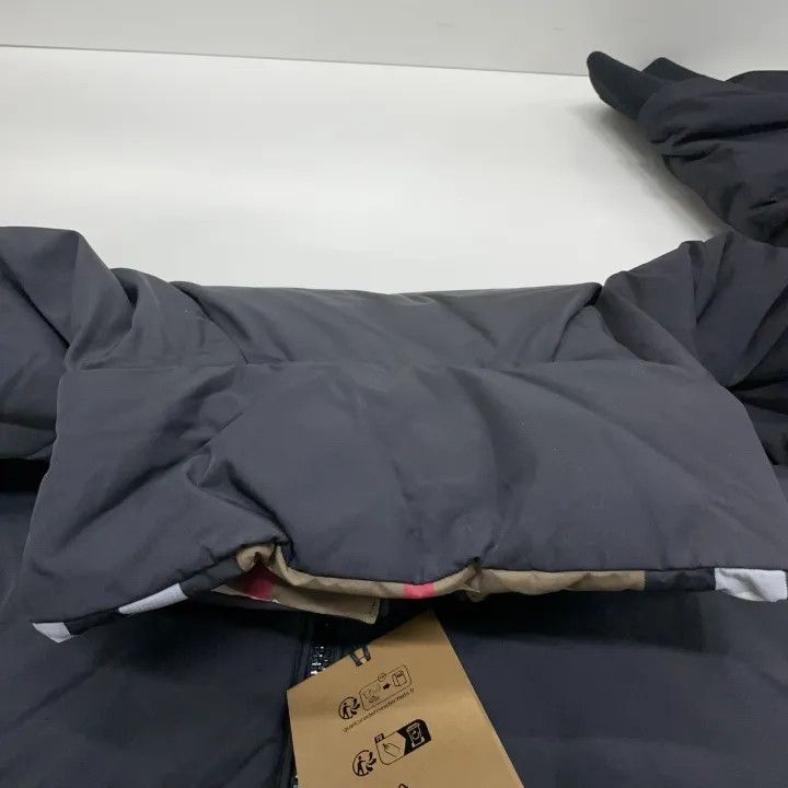 Burberry Burberry Double-Sided Collar Zip-Up Long Sleeve Jacket 0079 Size M / US 6-8 / IT 42-44 - 8 Thumbnail