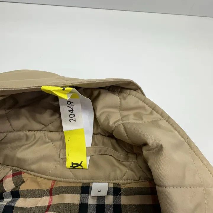 Burberry Burberry Women's Quilted Button-Up Jacket 0079 Size M / US 6-8 / IT 42-44 - 4 Thumbnail