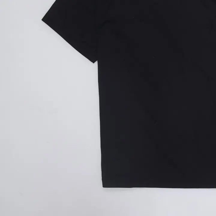 Burberry Burberry Logo Plaid Black Casual Short Sleeve T-Shirt 0079 Size M / US 6-8 / IT 42-44 - 10 Thumbnail