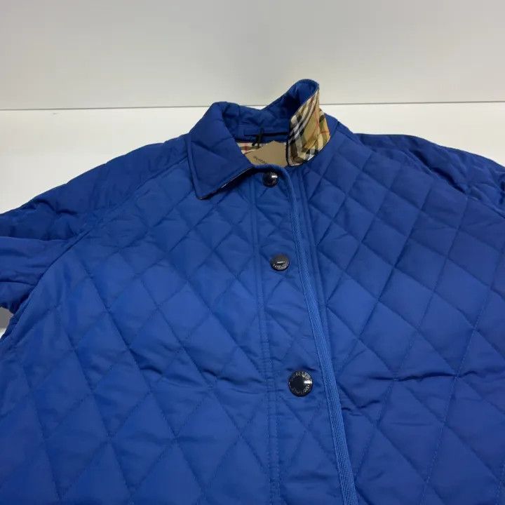 Burberry Burberry Quilted Long Sleeve Coat for Women 0079 Size M / US 6-8 / IT 42-44 - 10 Thumbnail