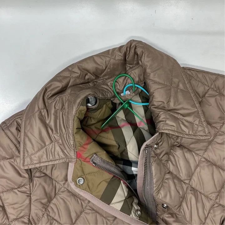 Burberry Burberry Quilted Long Sleeve Jacket in Beige 0079 Size M / US 6-8 / IT 42-44 - 6 Thumbnail