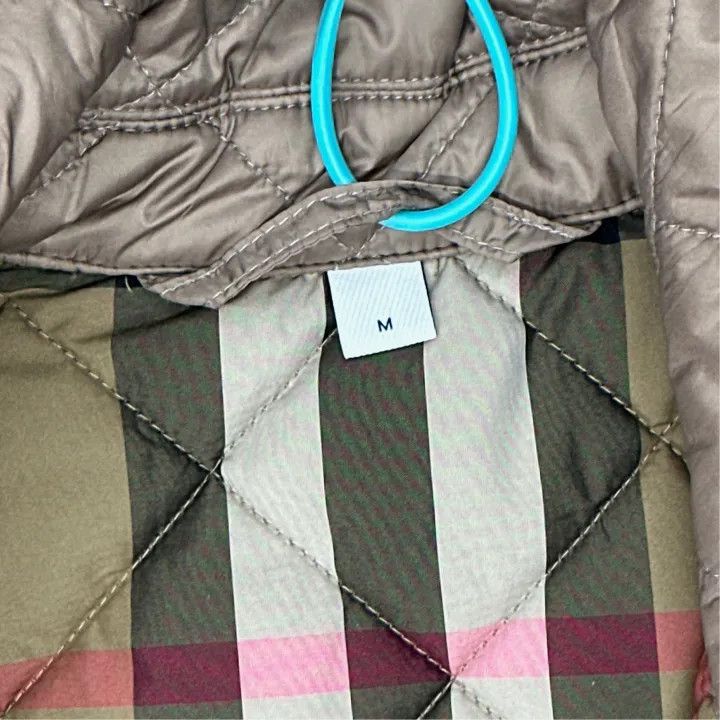 Burberry Burberry Quilted Long Sleeve Jacket in Beige 0079 Size M / US 6-8 / IT 42-44 - 3 Thumbnail