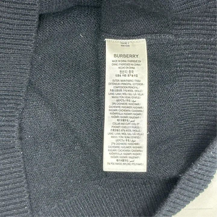 Burberry Burberry Black Striped Cashmere Sweater for Women 0079 Size M / US 6-8 / IT 42-44 - 3 Thumbnail