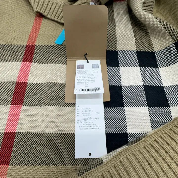 Burberry Burberry Wool Knit Sweater in Classic Beige 0079 Size S / US 4 / IT 40 - 6 Thumbnail