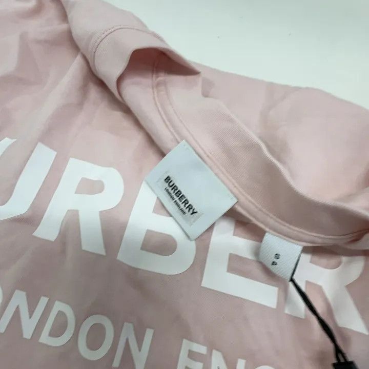 Burberry Burberry Logo Printed Oversized T-Shirt for Women 0079 Size S / US 4 / IT 40 - 12 Thumbnail