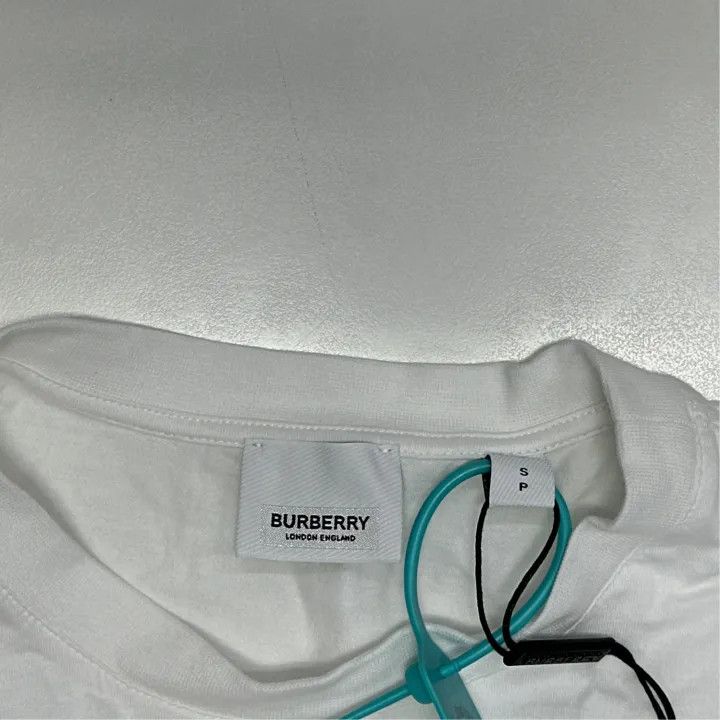 Burberry Burberry SS21 White Tee with Check Sleeves 0079 Size S / US 4 / IT 40 - 3 Thumbnail