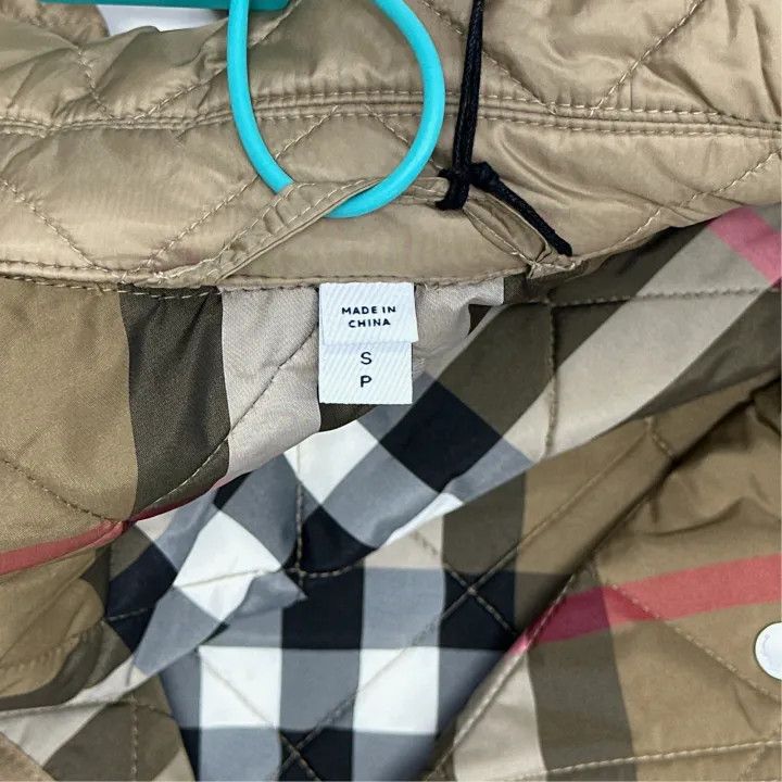 Burberry Burberry Beige Long Sleeve Button-Up Jacket 0079 Size S / US 4 / IT 40 - 2 Thumbnail