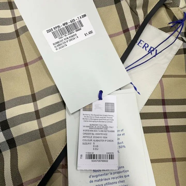Burberry Burberry Plaid Print Zip-Up Hoodie Jacket 0079 Size S / US 4 / IT 40 - 5 Thumbnail