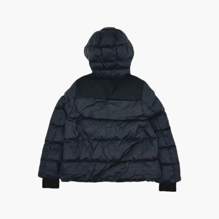 Burberry Burberry Hooded Puffer Jacket with Logo Patch 0079 Size S / US 4 / IT 40 - 3 Thumbnail