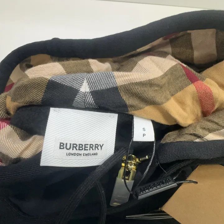 Burberry Burberry Black Hooded Sweatshirt with Check Lining 0079 Size S / US 4 / IT 40 - 6 Thumbnail