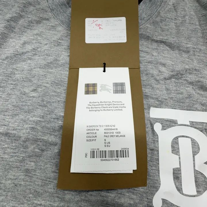 Burberry Burberry Gray Logo Graphic T-Shirt for Women 0079 Size S / US 4 / IT 40 - 10 Thumbnail
