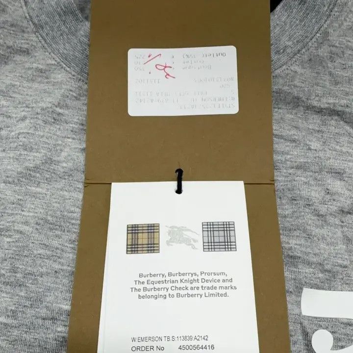 Burberry Burberry Gray Logo Graphic T-Shirt for Women 0079 Size S / US 4 / IT 40 - 7 Thumbnail
