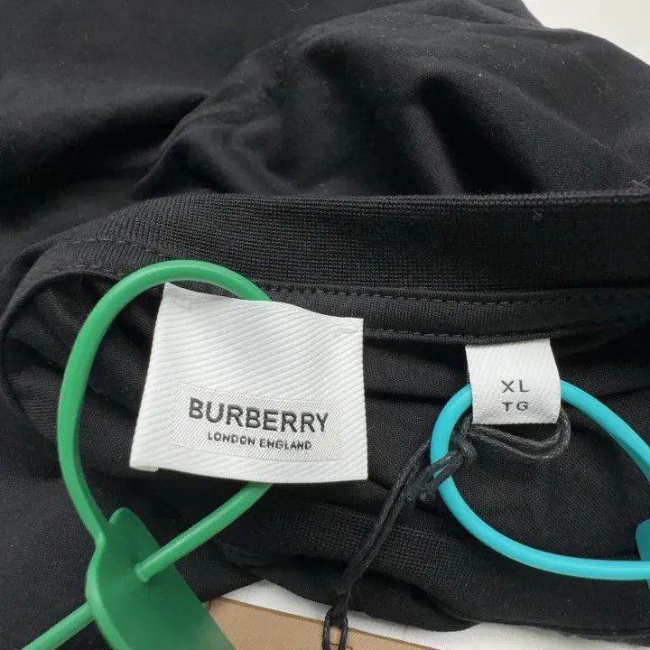 Burberry Burberry Black Check Pocket Short Sleeve T-Shirt 0079 Size XL / US 12-14 / IT 48-50 - 2 Thumbnail