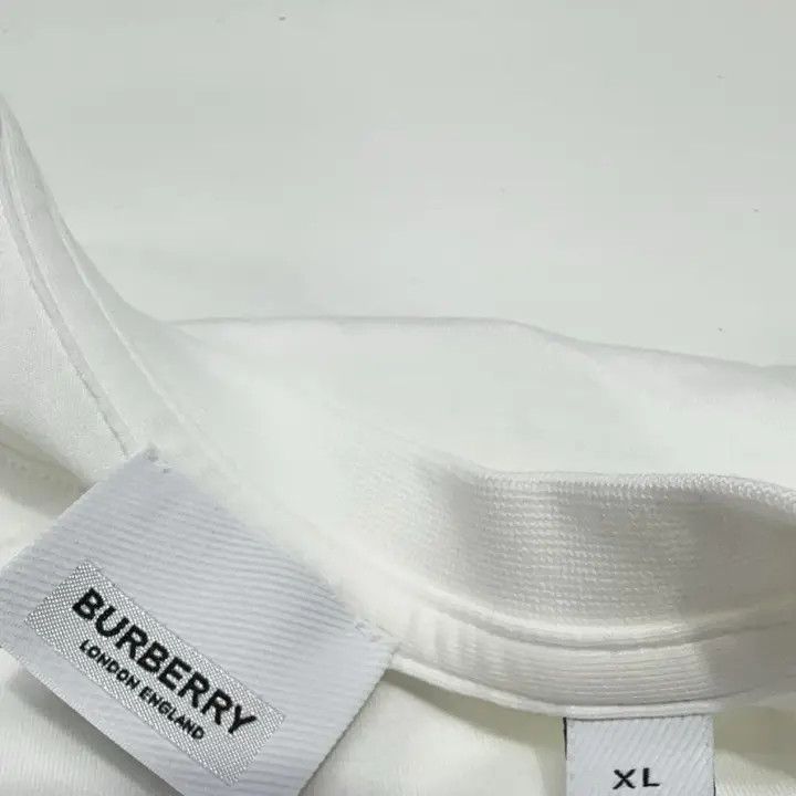 Burberry Burberry Monogram Logo Cotton T-Shirt White 0079 Size XL / US 12-14 / IT 48-50 - 7 Thumbnail