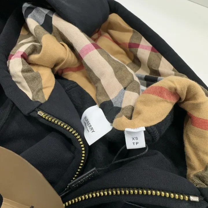 Burberry Burberry Black Hoodie with Check Lining 0079 Size XS / US 0-2 / IT 36-38 - 5 Thumbnail