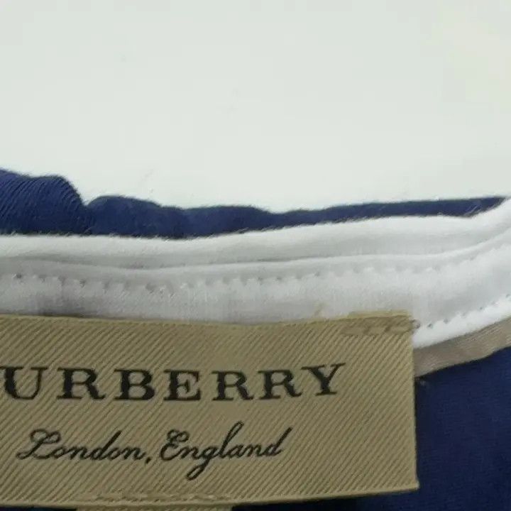 Burberry Burberry Short Sleeve Color Block T-shirt 0079 Size XS / US 0-2 / IT 36-38 - 7 Thumbnail