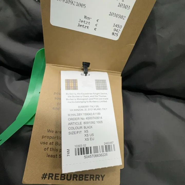 Burberry Burberry Black Hooded Puffer Jacket 0079 Size XS / US 0-2 / IT 36-38 - 6 Thumbnail