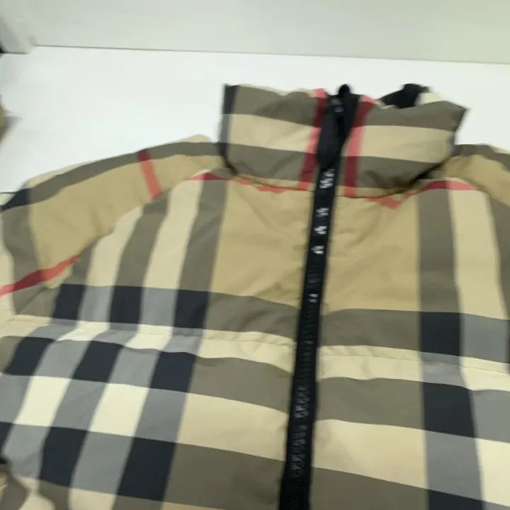 Burberry Burberry Cropped Check Puffer Jacket for Women 0079 Size XS / US 0-2 / IT 36-38 - 8 Thumbnail