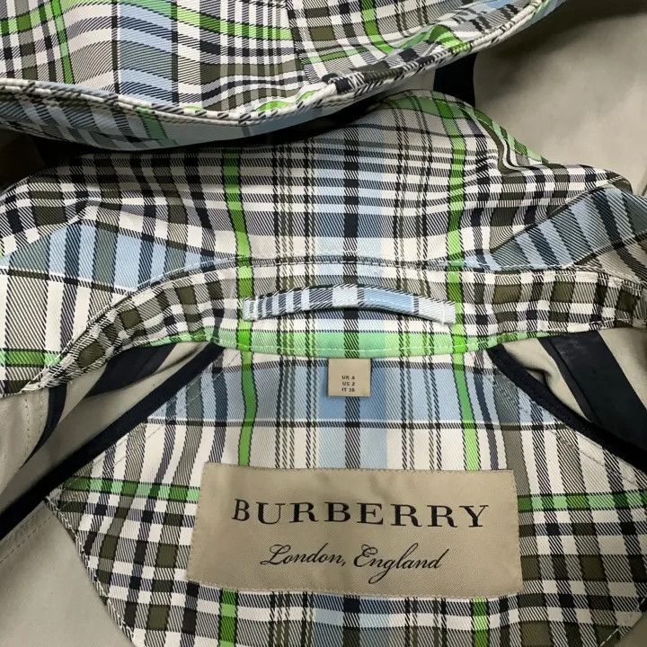 Burberry Burberry Plaid Hooded Long Coat for Women 0079 Size XS / US 0-2 / IT 36-38 - 6 Thumbnail