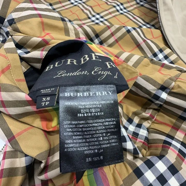 Burberry Burberry Reversible Classic Long Sleeve Jacket 0079 Size XS / US 0-2 / IT 36-38 - 6 Thumbnail