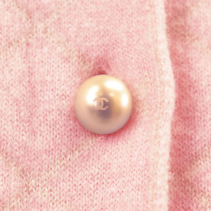 Chanel Chanel Chanel Matelasse Cashmere Silk Jacket Others Outerwear P52423 DUTY FREE for USA Size ONE SIZE - 3 Thumbnail