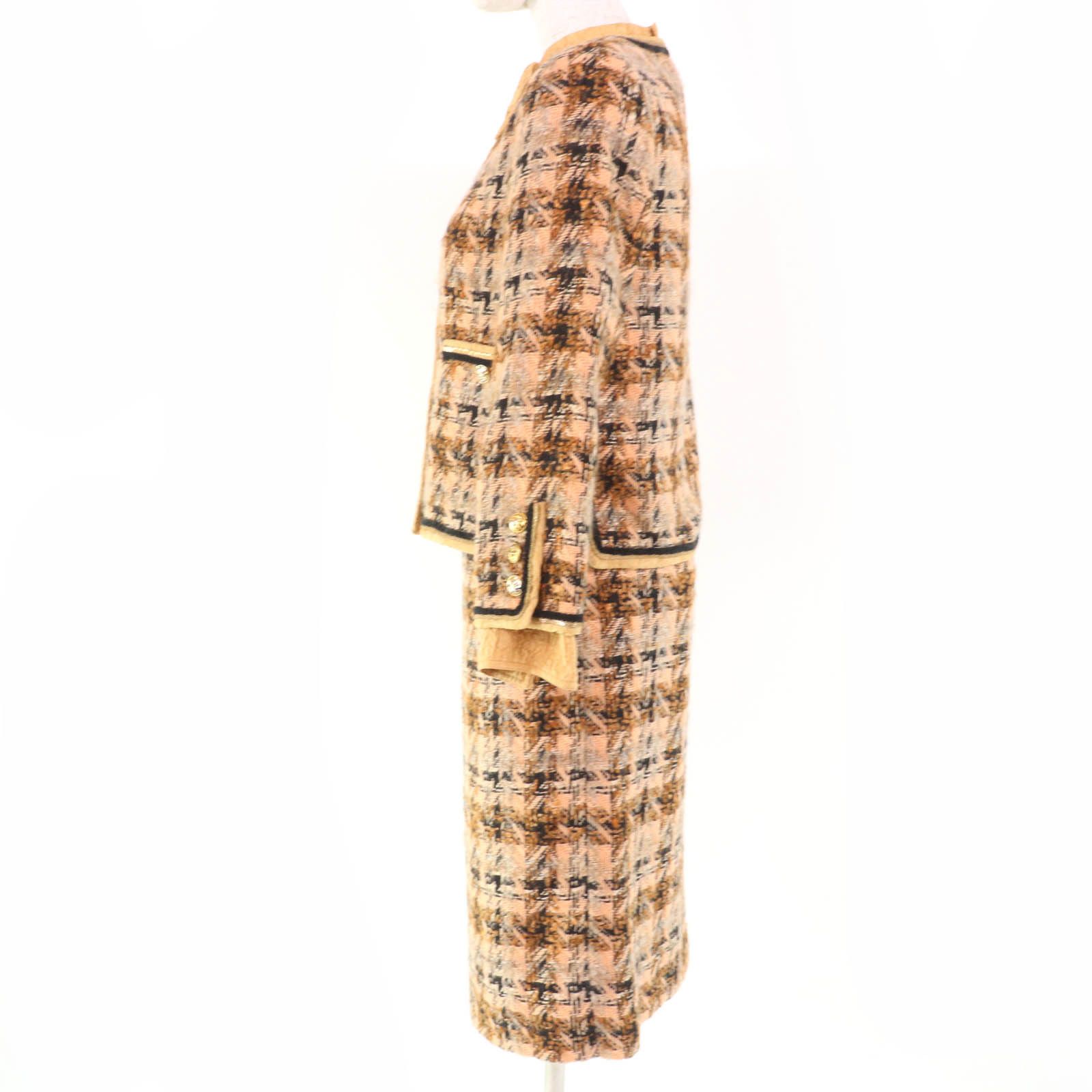 Chanel Chanel Chanel Tweed 3-piece Set Others Suits DUTY FREE for USA Size ONE SIZE - 2 Thumbnail