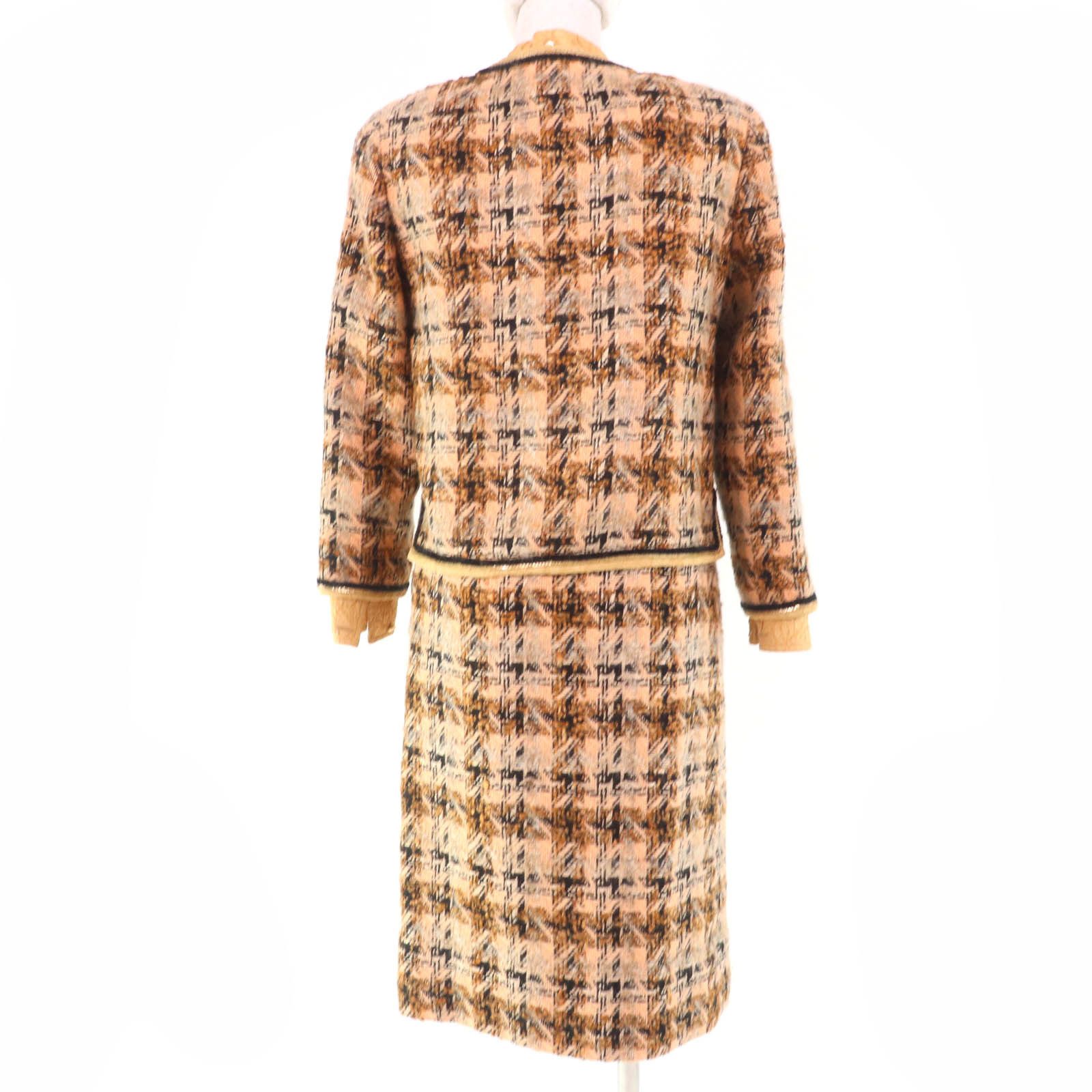 Chanel Chanel Chanel Tweed 3-piece Set Others Suits DUTY FREE for USA Size ONE SIZE - 3 Thumbnail