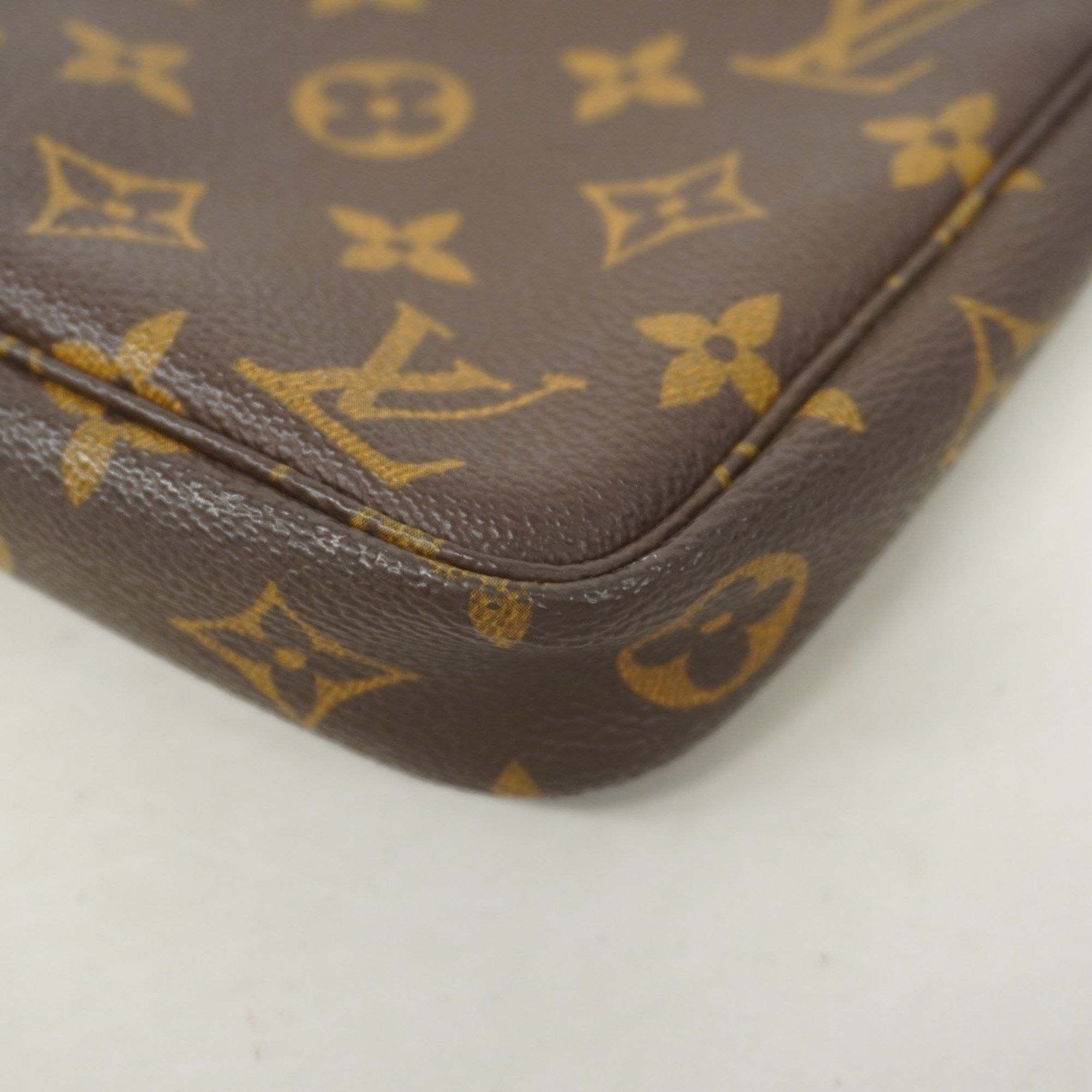 Louis Vuitton Louis Vuitton Pochette Accessoire clutch Size ONE SIZE - 5 Thumbnail