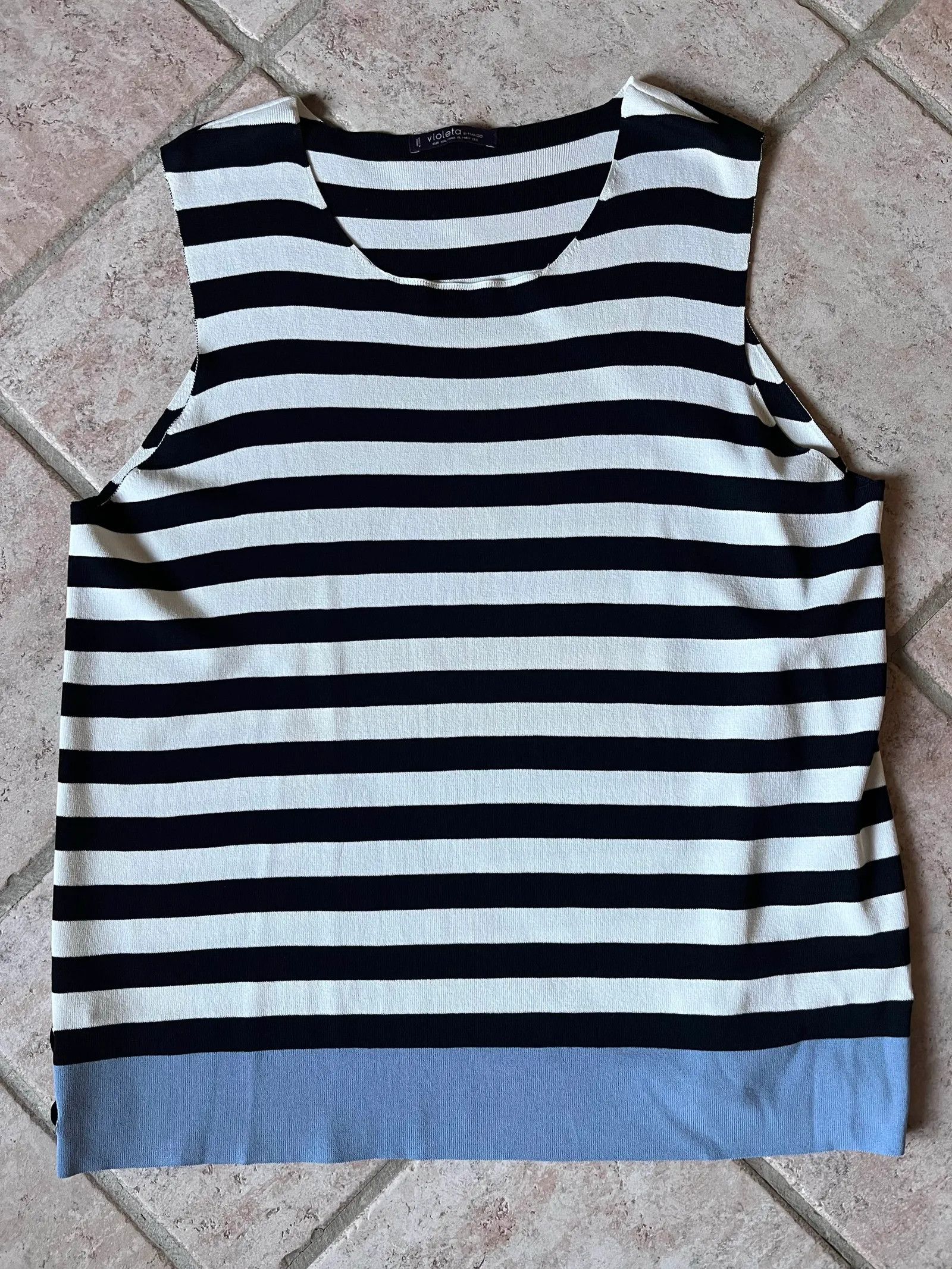 Mango Violeta by Mango Top Size L / US 10 / IT 46 - 4 Thumbnail